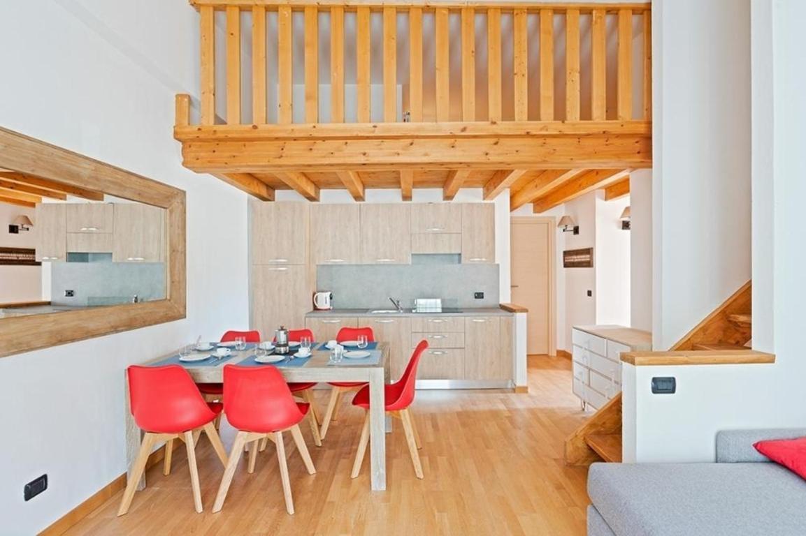 Gressoney Saint-Jean Apartments By Halldis Eksteriør bilde